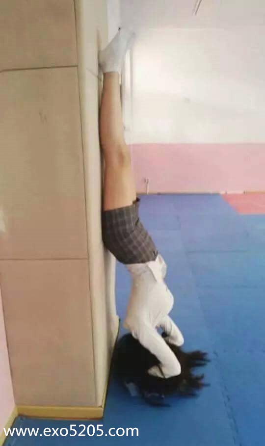 左左..jpg