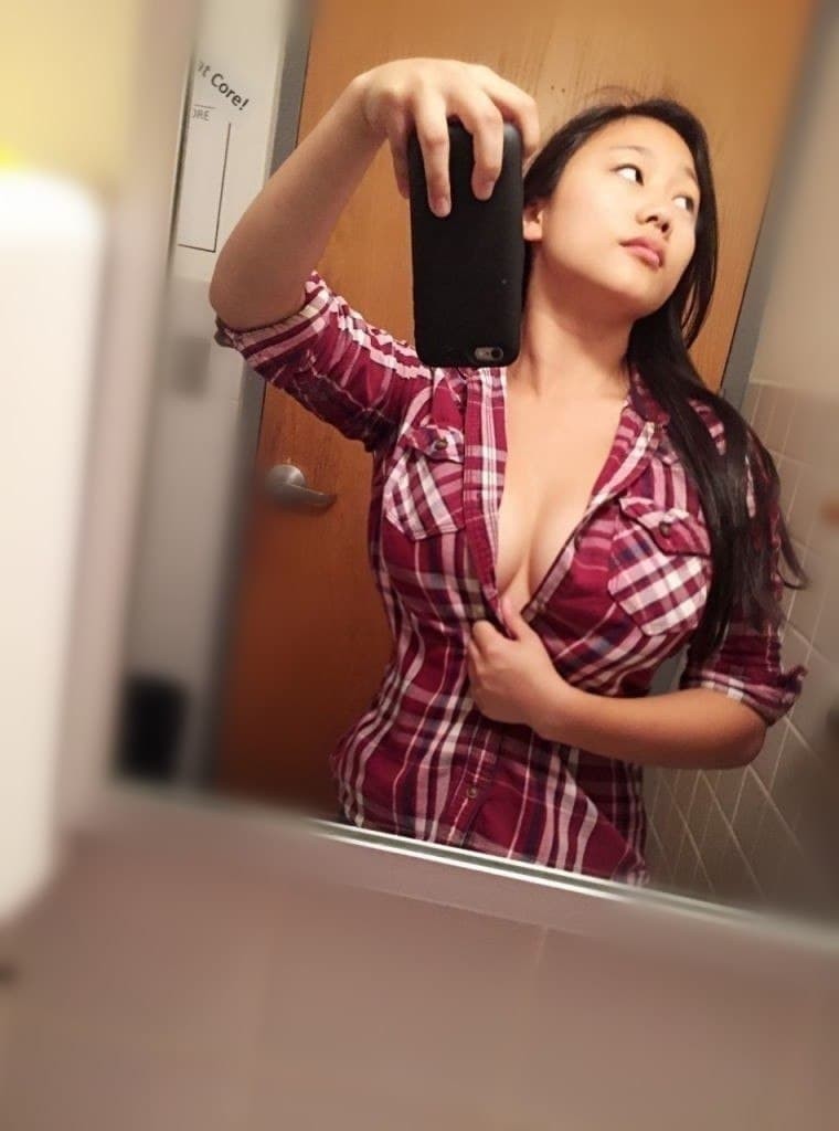 珊珊.jpg