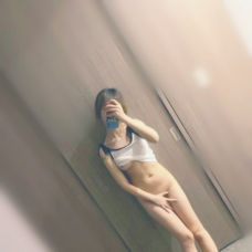 清純小隻馬又翹著屁股等哥哥來愛愛了