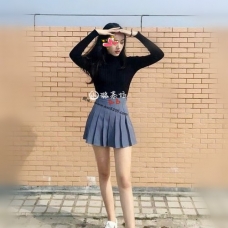 某大學學生妹  初戀般的浪漫感覺，讓你回味青春的氣息