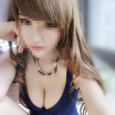 外貌協會最愛服務火辣的護士姐姐-心亞