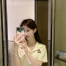 清純乖乖女首次兼職  哥哥們快來好好的調教她吧