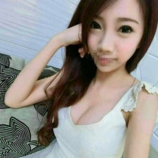 琪琪165/E/23 無套吹69小親親 奶砲