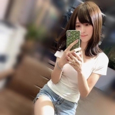 辰辰 163-47-C-22歲   清純很陽光開朗