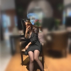 黑絲長腿性感秘書..  偷偷下海的喔！